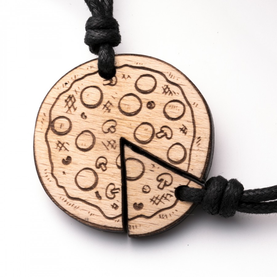 Holzschmuck Naturecraft Holzketten Holzohrringe Holz Schmuck Naturschmuck Handcrafted Jewellery Made In Tyrol Austria Vegan Upcycled Online Shop 3in1 Diy Schmuck Aus Buche Pizza