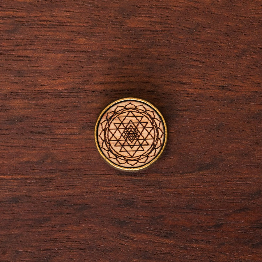 Sri Yantra Armkette Holzschmuck aus Naturholz
