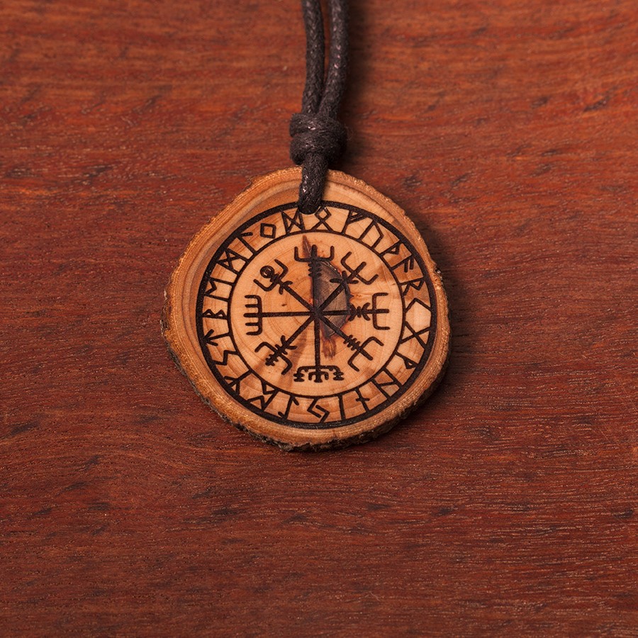 Schutzrune Kette Holzschmuck aus Naturholz