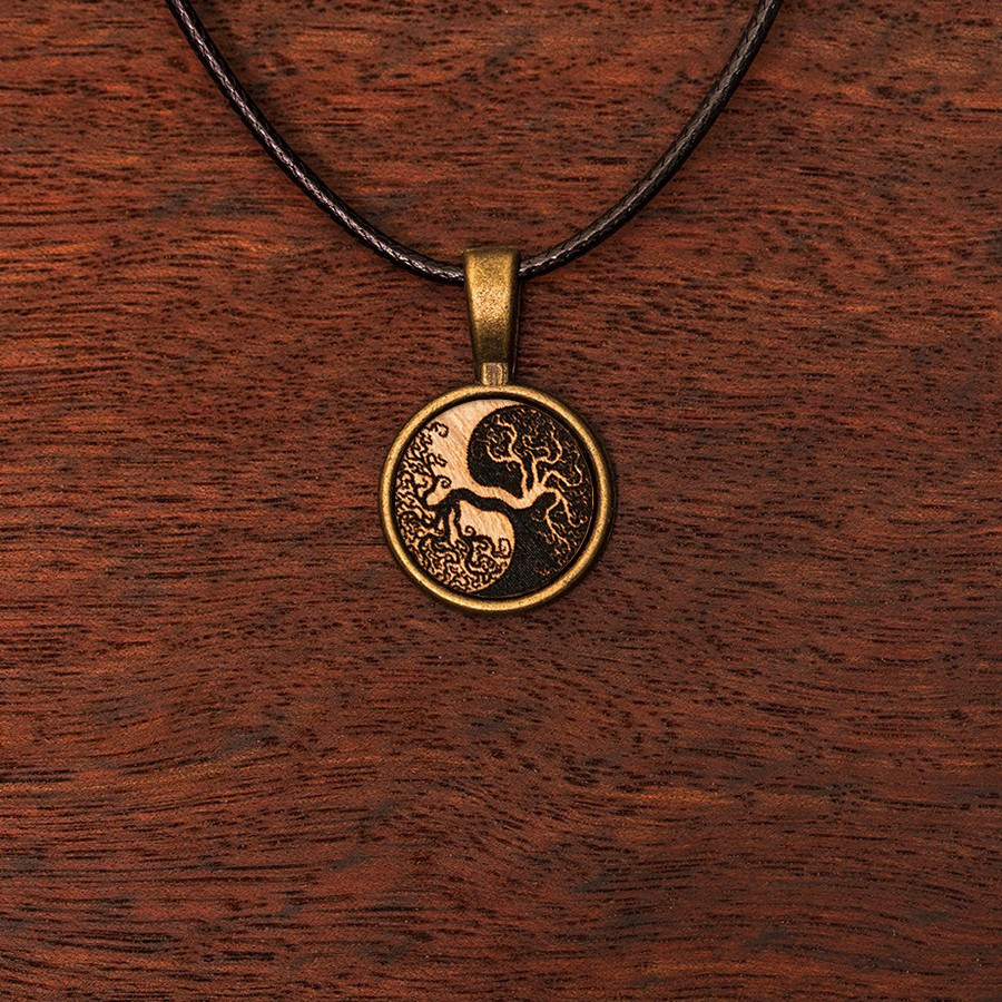 Baum des Lebens Yin Yang Kette Holzschmuck aus Naturholz