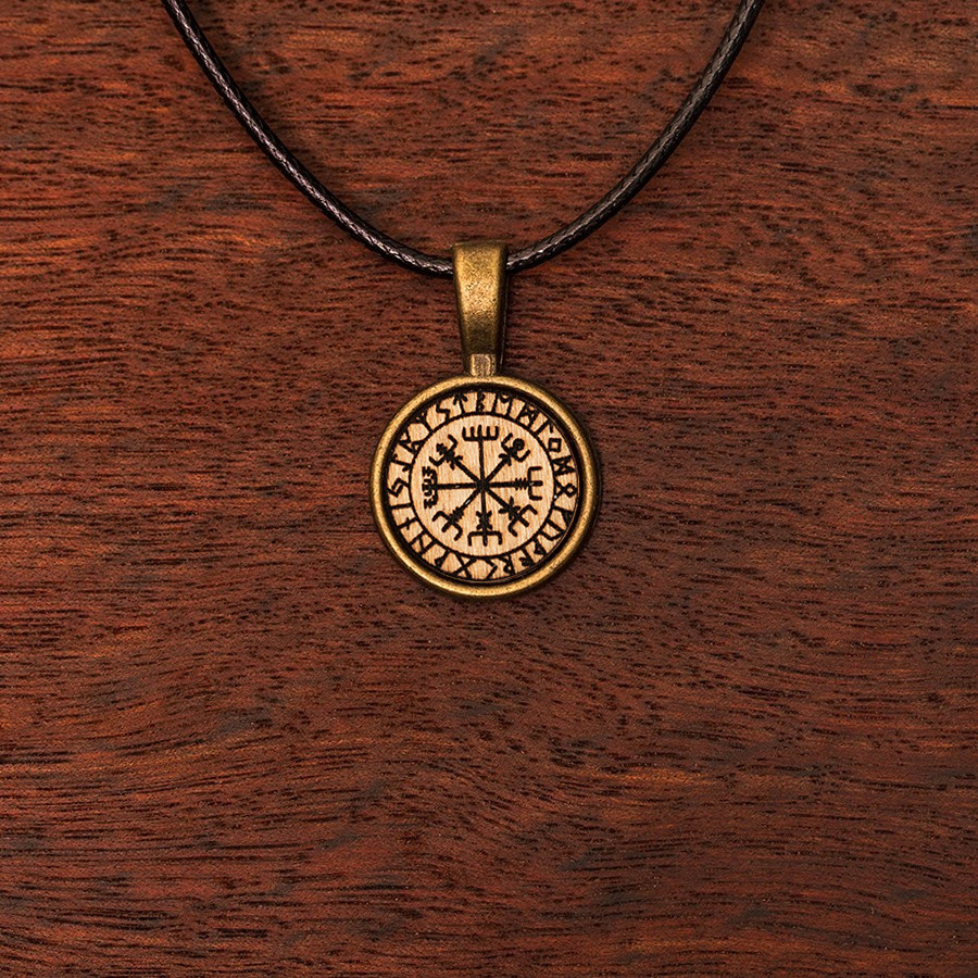 Schutzrune Kette Holzschmuck aus Naturholz