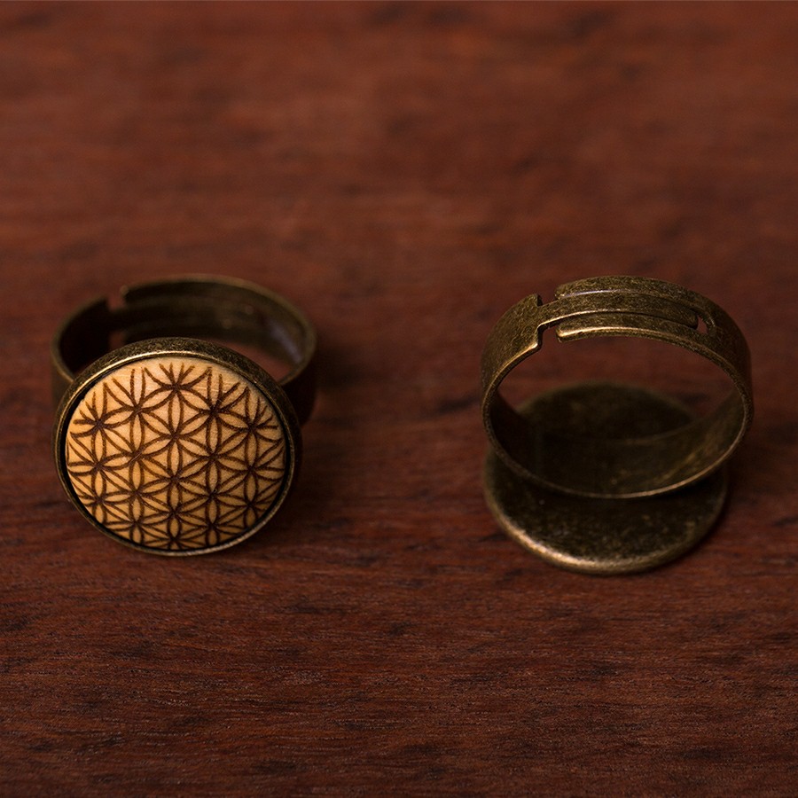Blume des Lebens Ring Holzschmuck aus Naturholz