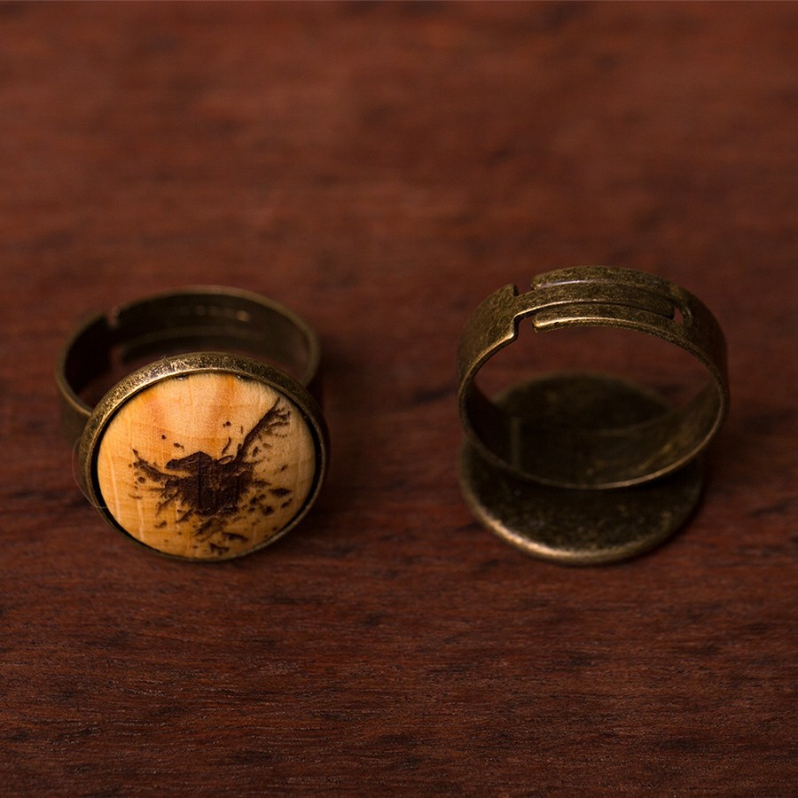 Rabe Ring Holzschmuck aus Naturholz