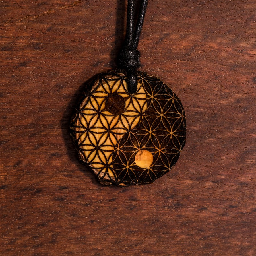 Yin Yang Blume des Lebens Kette Holzschmuck aus Naturholz