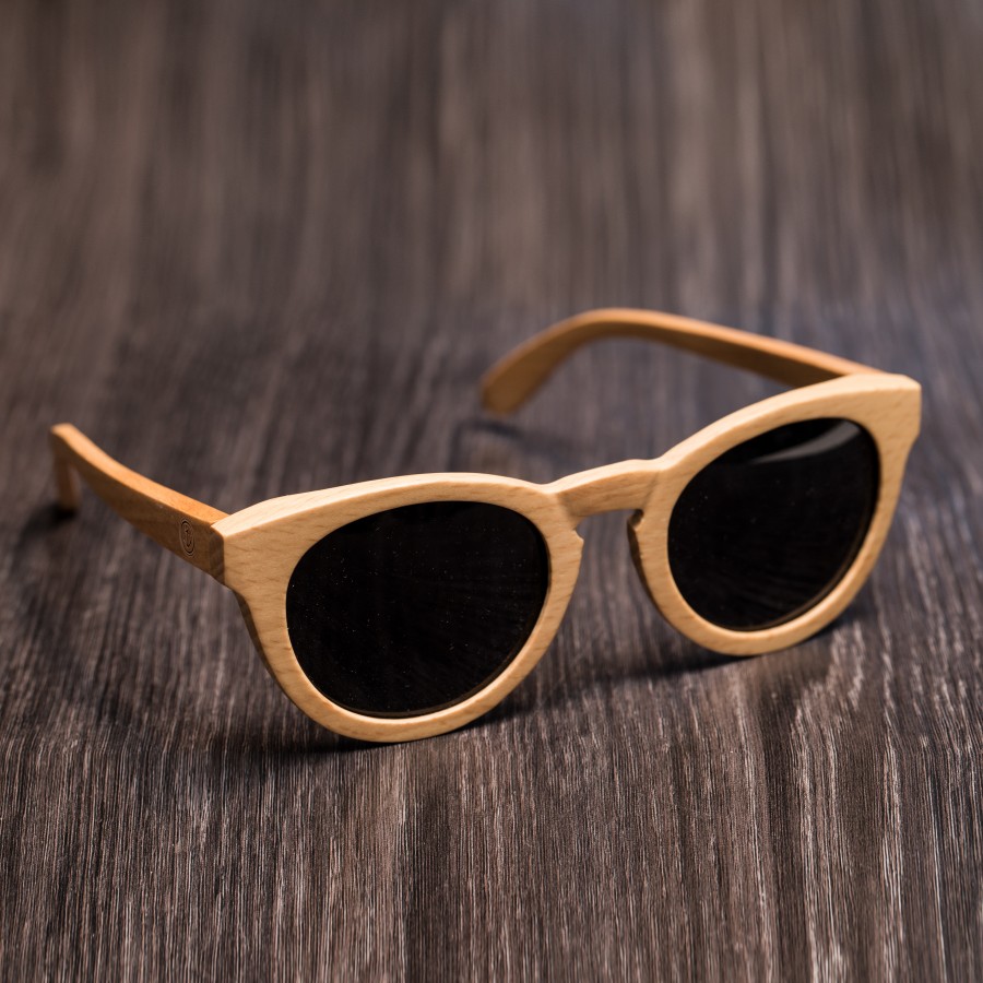 Beech at the Beach Lifestyle Sonnenbrille aus Holz von Davy Jones