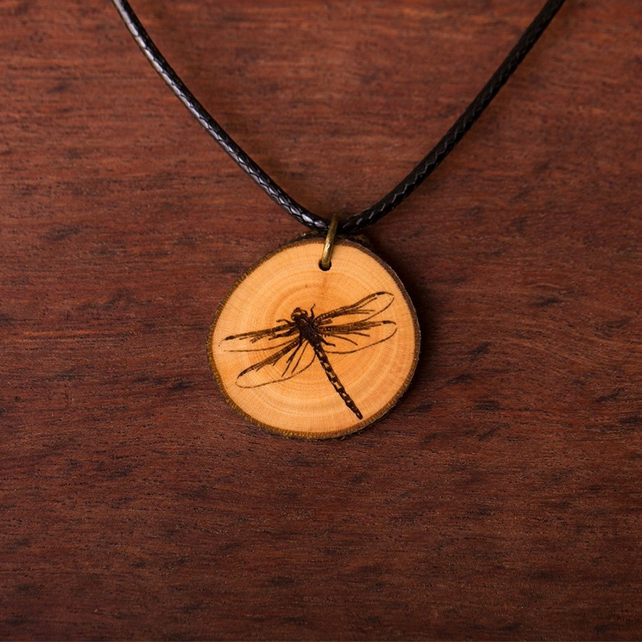 Libelle Kette Holzschmuck aus Naturholz