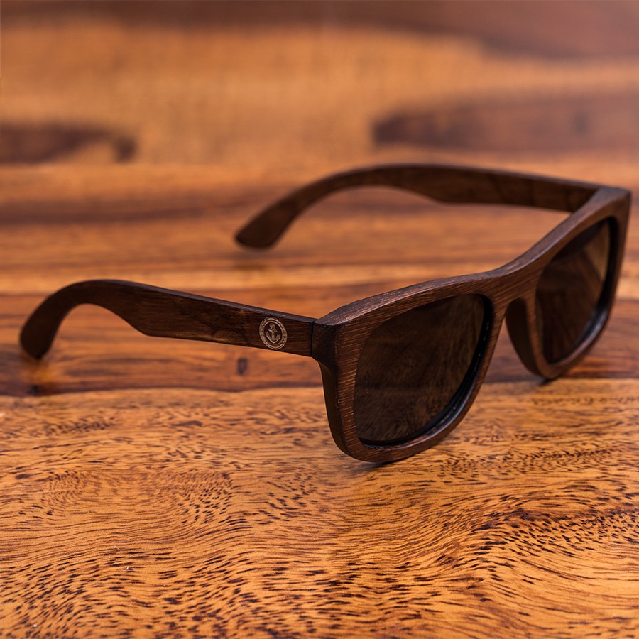 Styler Brown Lifestyle Sonnenbrille aus Holz von Davy Jones