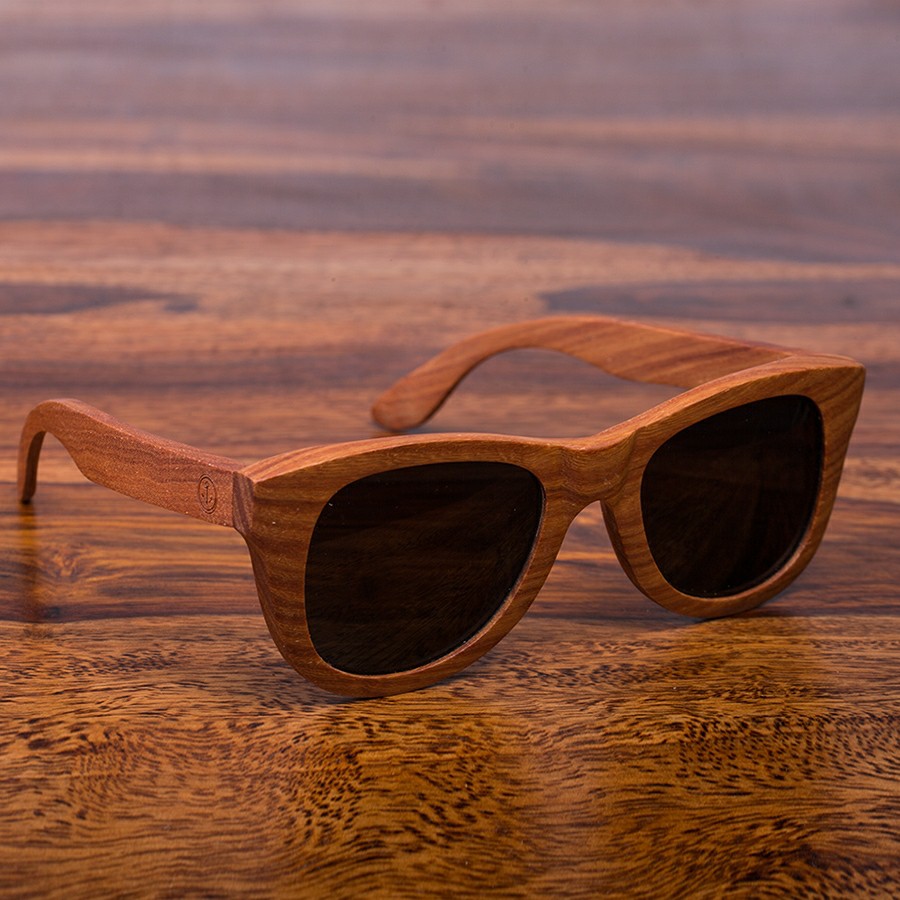 Summerbreeze Lifestyle Sonnenbrille aus Holz von Davy Jones
