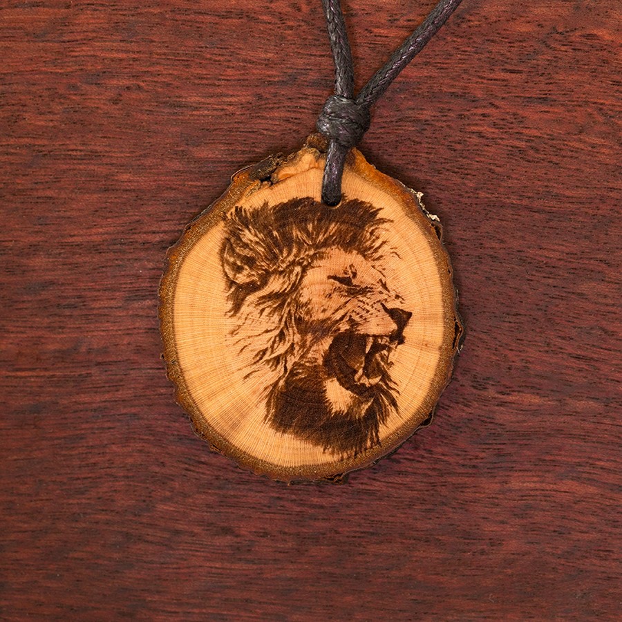 Löwe 2 Kette Holzschmuck aus Naturholz