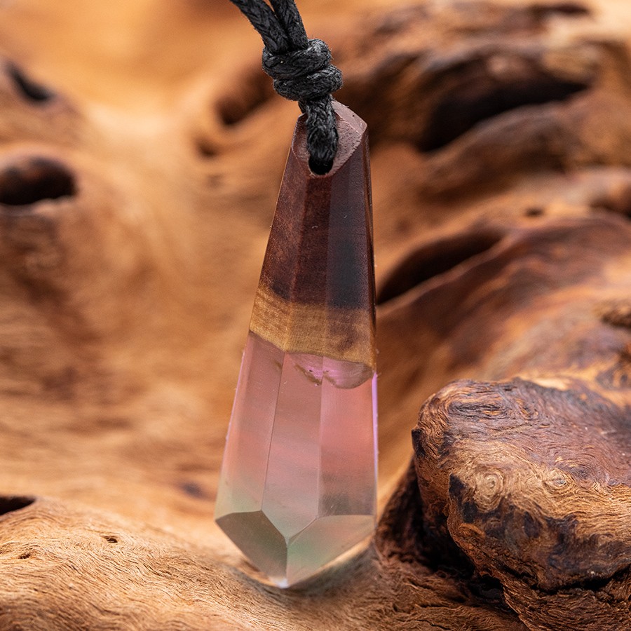 Epoxid Kristall 4334 Holz Kristall aus Holz und Harz / Resin, Schmuck / Halsketten