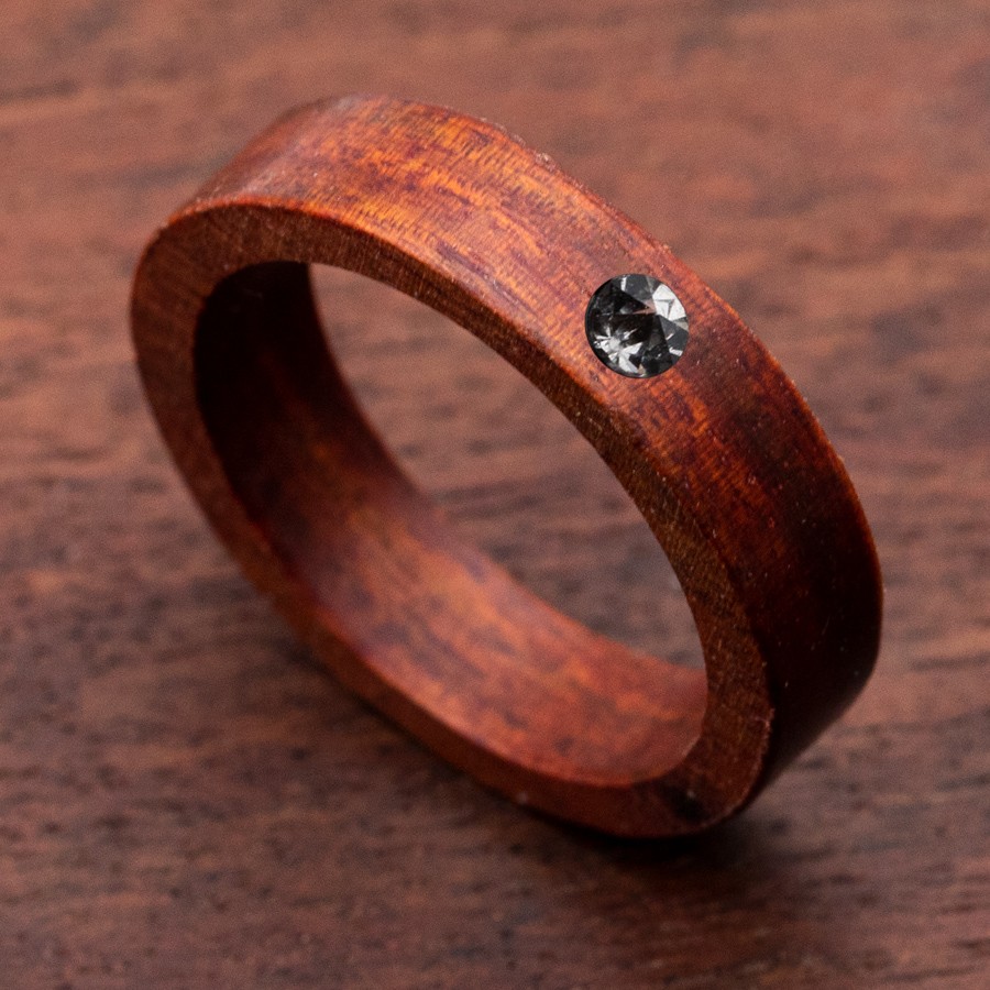 Ring rotbraun mit 1 SWAROVSKI Kristall Ring Holzschmuck aus Naturholz