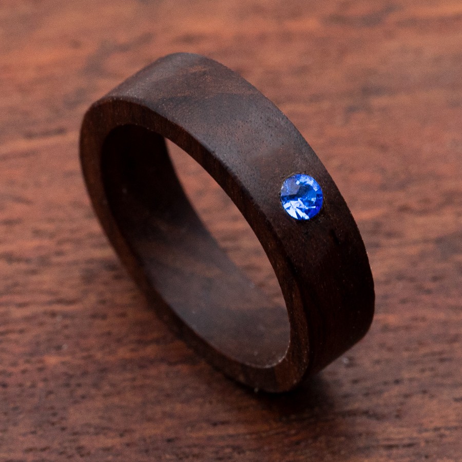 Ring dunkelbraun mit 1 SWAROVSKI Kristall Ring Holzschmuck aus Naturholz
