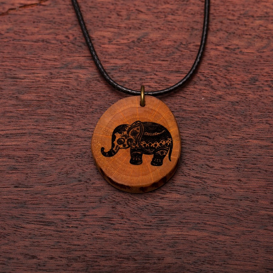 Elefant Kette Holzschmuck aus Naturholz