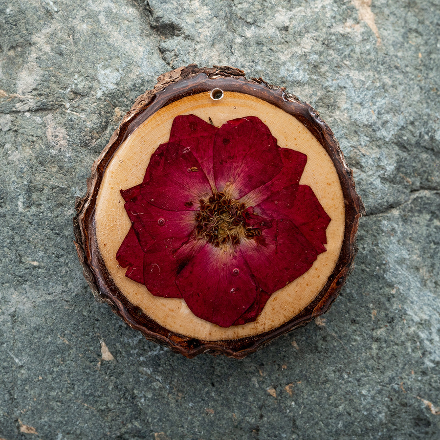 Zirbenblüte 5258 Kette Holzschmuck aus Naturholz