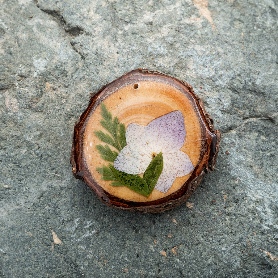 Zirbenblüte 5280 Kette Holzschmuck aus Naturholz