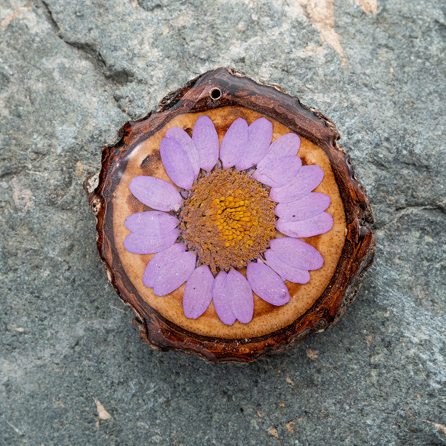 Zirbenblüte 5322 Kette Holzschmuck aus Naturholz