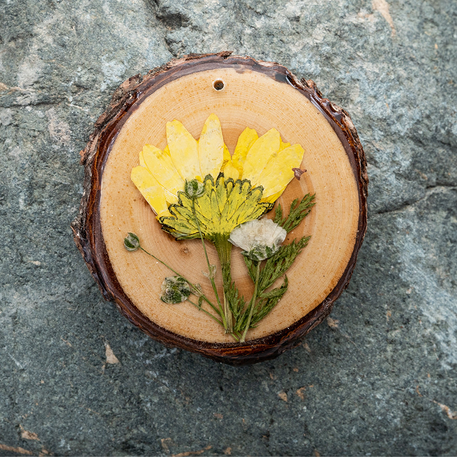 Zirbenblüte 5347 Kette Holzschmuck aus Naturholz