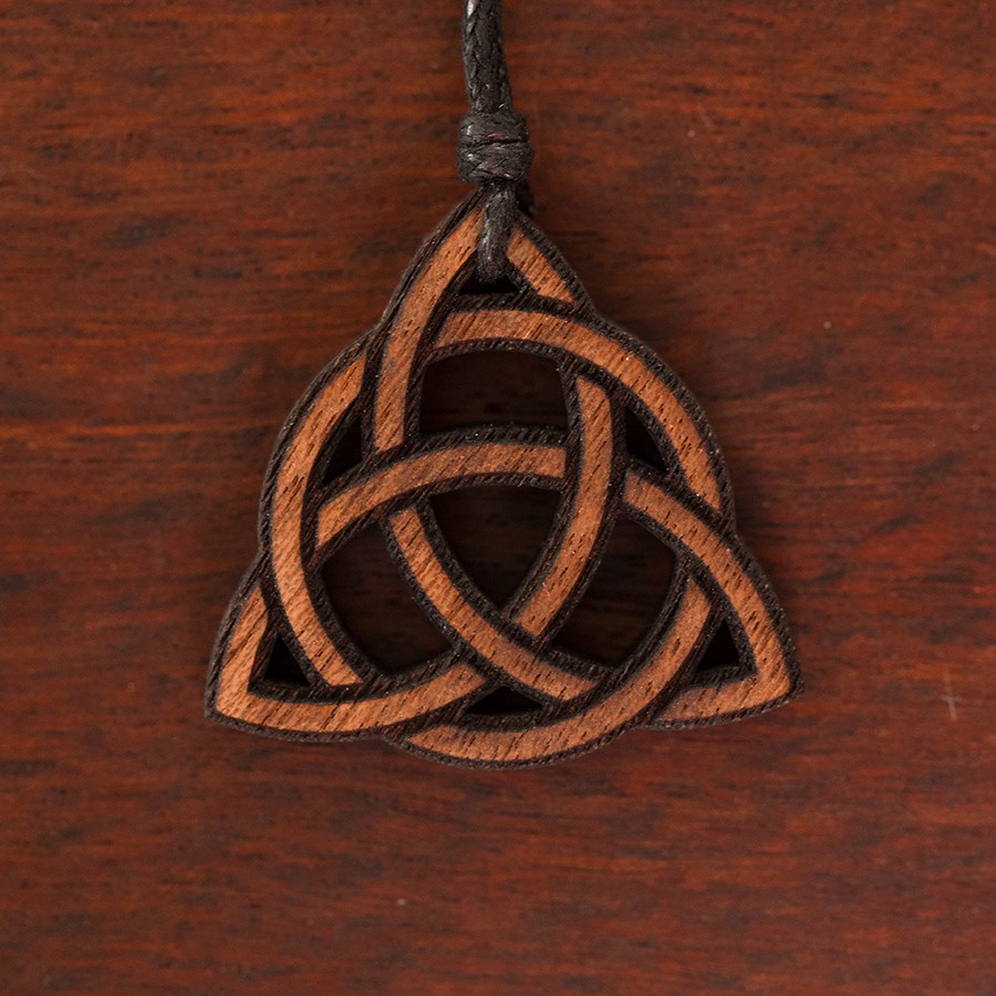 Triquetra Kupfereiche Kette Holzschmuck aus Naturholz