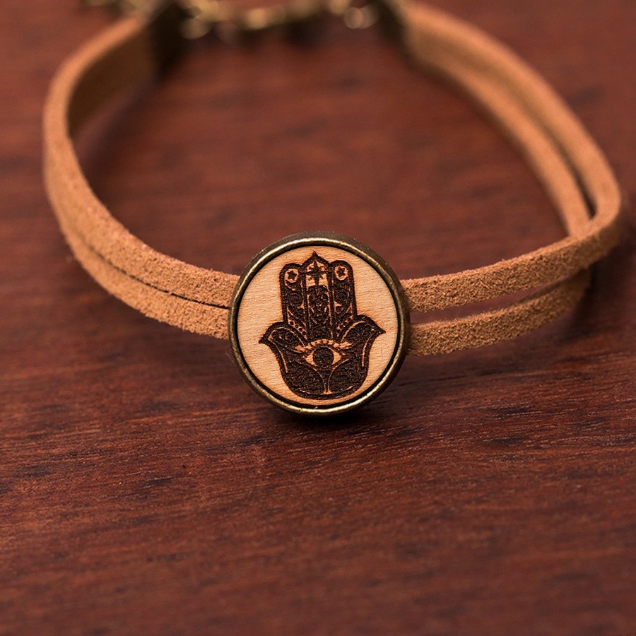 Hand der Fatima Armkette Holzschmuck aus Naturholz