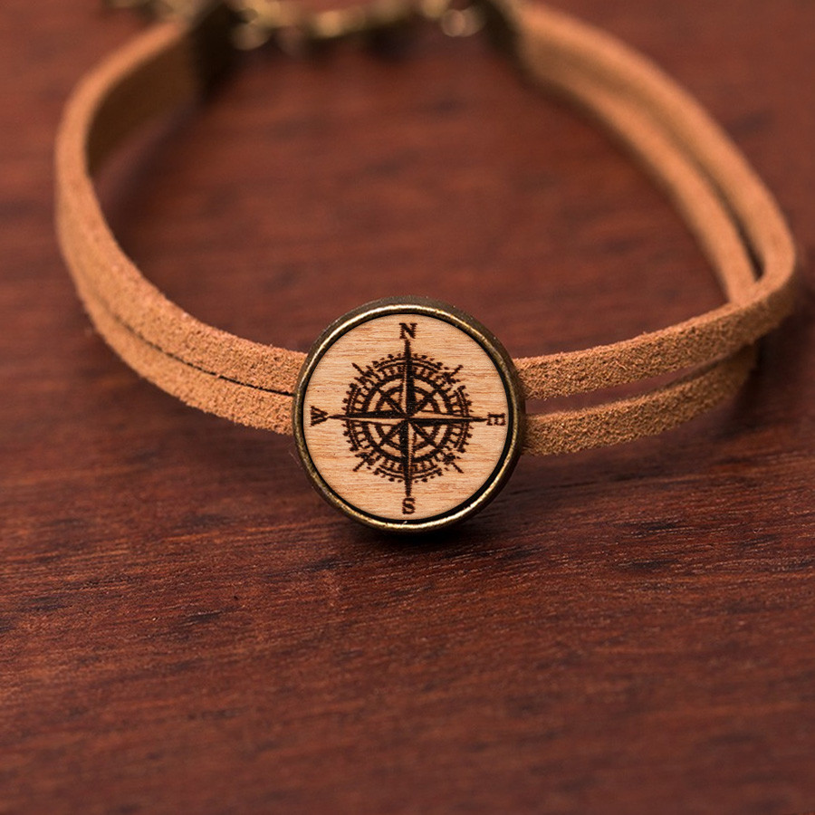 Kompass Armkette Holzschmuck aus Naturholz